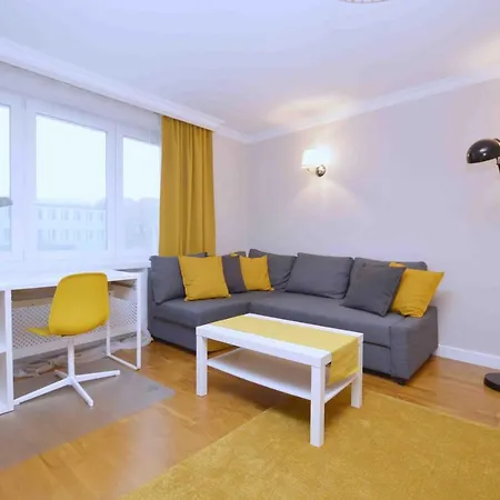 Apartamento Spacious 3city With Bathtub In By Renters
